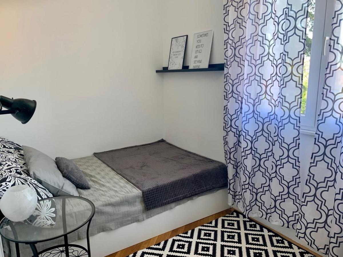 Belvia Apartment Рийека Екстериор снимка
